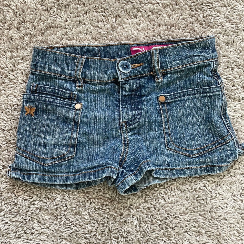 👶🏻5/$10👶🏻 Girls jean shorts